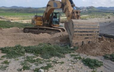 Caterpillar zx 1990